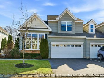 83 Pacific Dunes Court