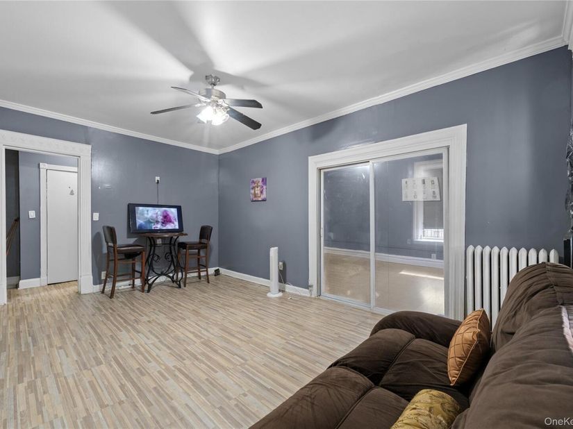 1015 Anderson Avenue 4C, Bronx NY 10452