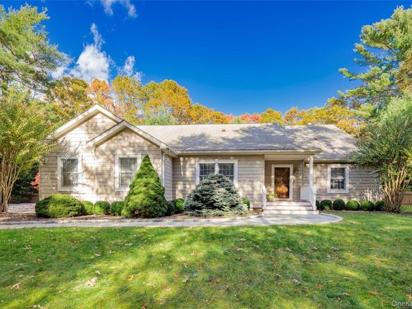 3 Sally's Path, East Hampton NY 11937