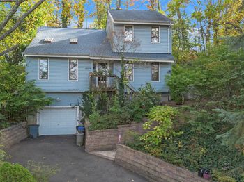 1111A Washington Drive