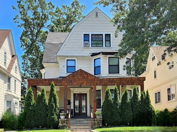 265 Summit Avenue, Fleetwood NY 10552