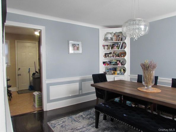 51 Phoenix Street, Hempstead NY 11550