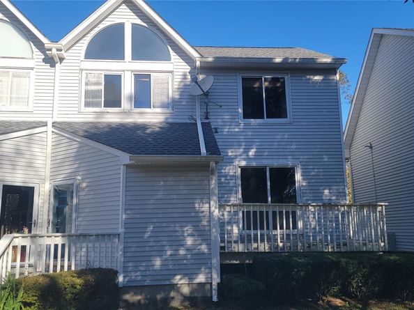 3522 Gibbs Road, Coram NY 11727