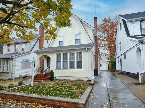 109-15 200th Street, Saint Albans NY 11412