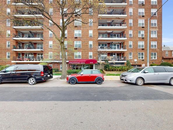 34-43 60 Street 2B, Woodside NY 11377