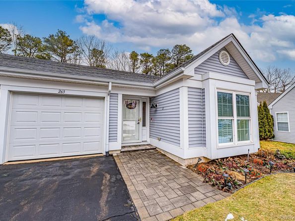 263 Glen Drive, Ridge NY 11961