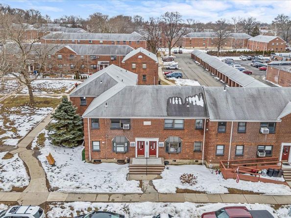 199-18 19th Avenue 18, Whitestone NY 11357