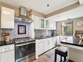 15 Greenridge Avenue