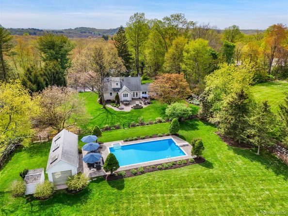 15 Debbie Lane, Cross River NY 10518