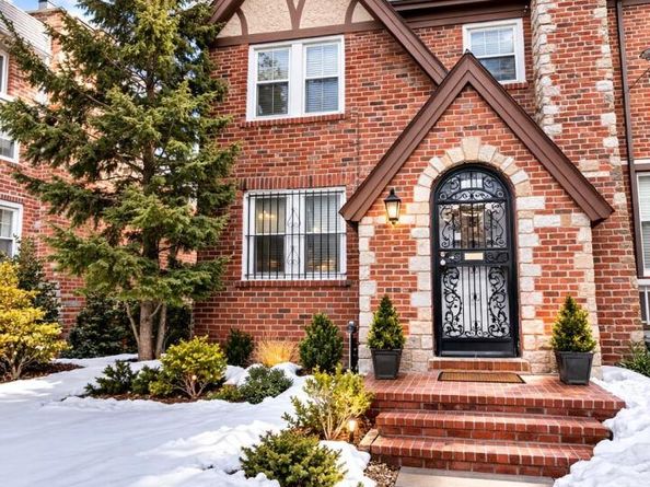 85-32 68th Avenue, Rego Park NY 11374