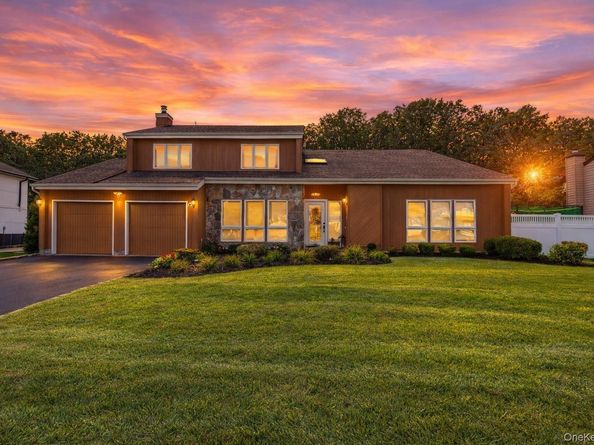 53 Timber Ridge Drive, Commack NY 11725