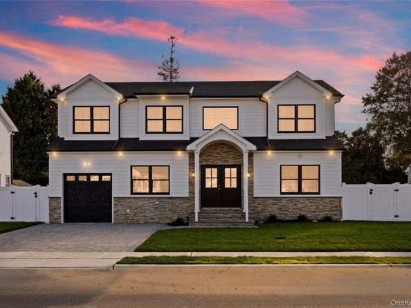 38 Eldorado Boulevard, Plainview NY 11803