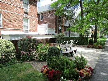 40 Daley Place