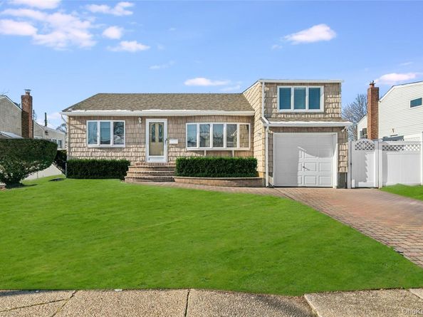 64 Dean Street, Hicksville NY 11801