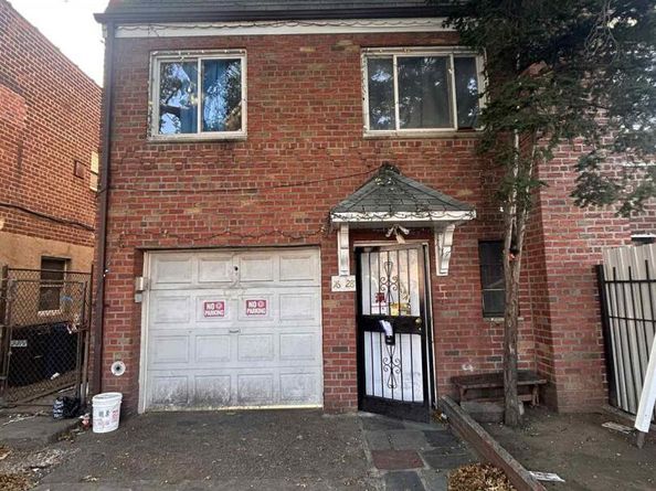 9628 41st Avenue, Corona NY 11368