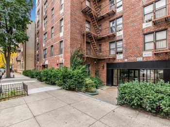 2165 Matthews Avenue