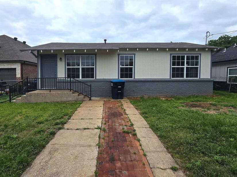 5010  Sunshine Drive , Fort Worth Texas 76105