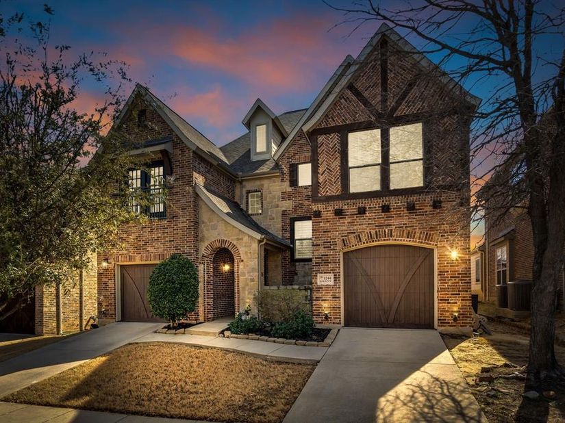 1244  Grant Avenue , Lantana Texas 76226