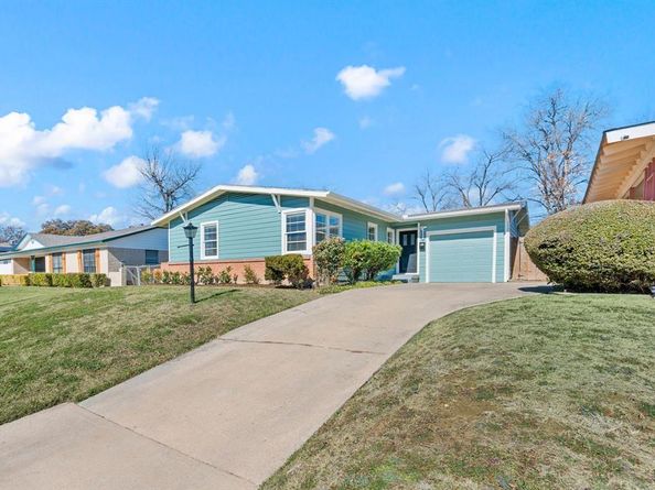 1017  Judd Street , Fort Worth Texas 76104