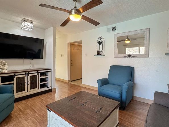 5335  Bent Tree Forest Drive  212, Dallas Texas 75248