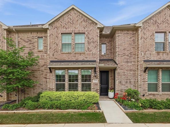 215  Suma Drive , Euless Texas 76040
