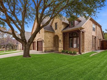 2252  Forest Hollow Park 