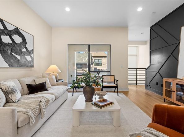 4111  Newton Avenue  6, Dallas Texas 75219