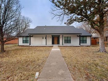 712 W Five Mile Parkway 