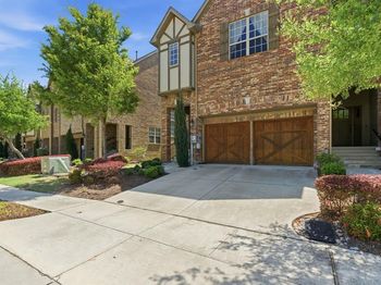 564  Waterloo Drive 