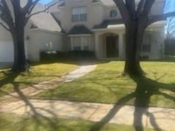 1613  Stone Crest Drive , Flower Mound Texas 75028