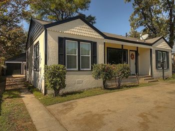 1705 N Riverside Drive 