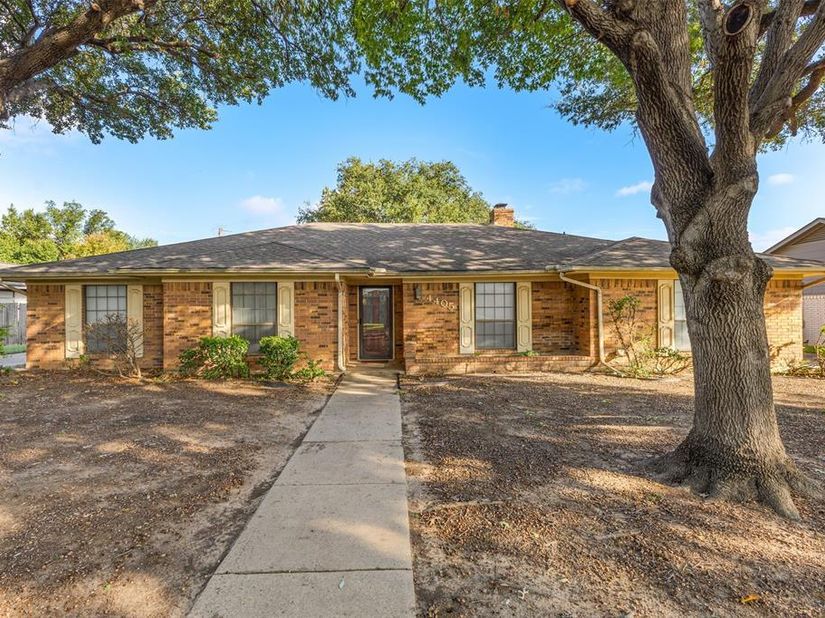 4405  Kingswick Drive , Arlington Texas 76016