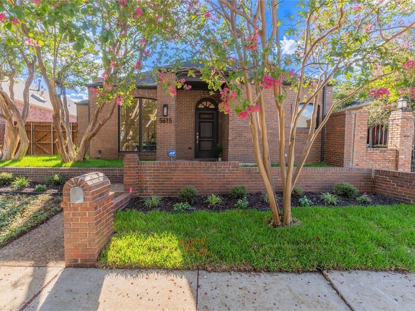 5615  Encore Drive , Dallas Texas 75240
