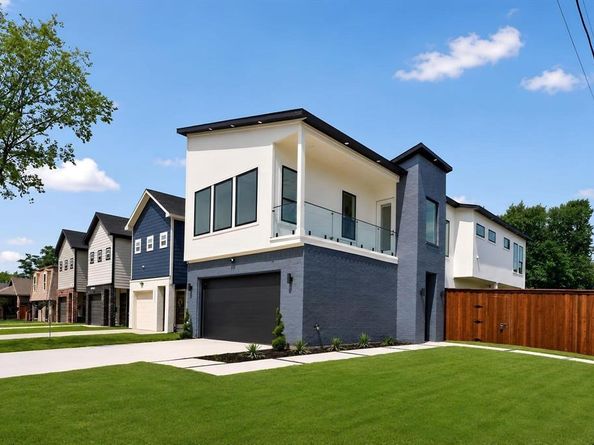 2633  Peabody Avenue , Dallas Texas 75215