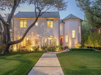 3112  Greenbrier Drive 