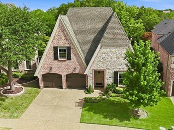 5572  Foard Drive 