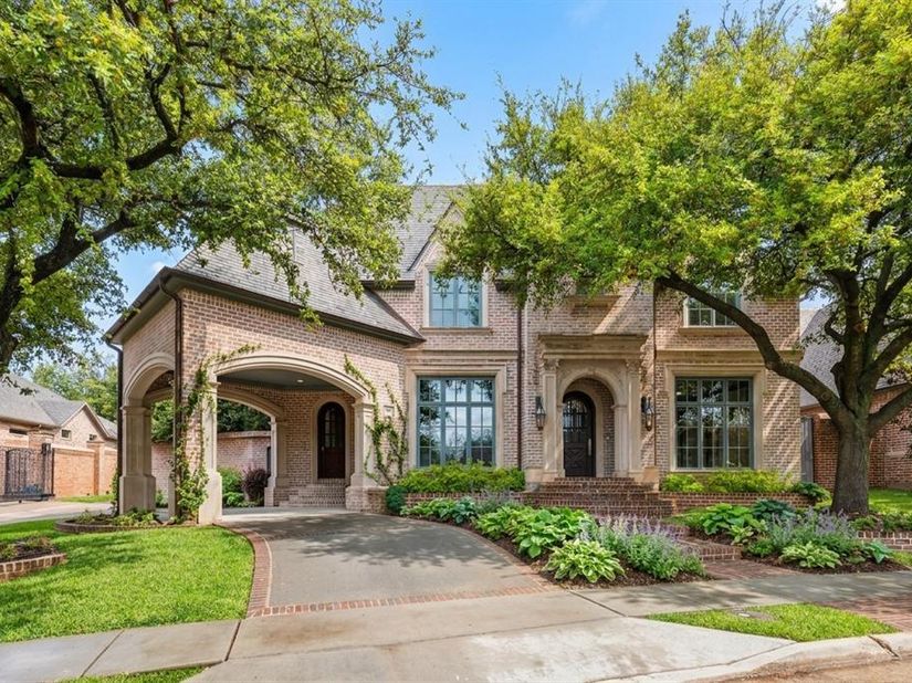 44  Armstrong Drive , Frisco Texas 75034