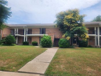5063  Ridglea Lane 