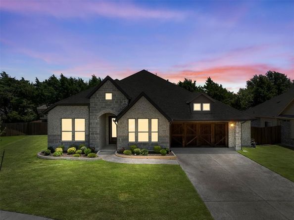 1004  Bessie Drive , DeSoto Texas 75115