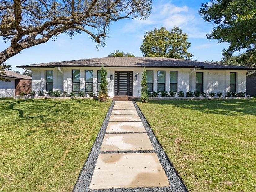 4105  Candlenut Lane , Dallas Texas 75244