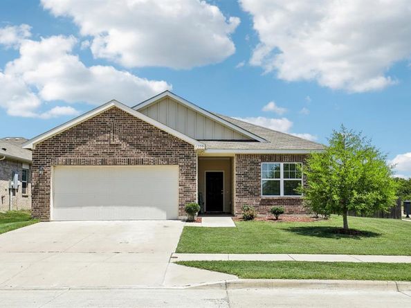 5300  Shady Springs Trail , Fort Worth Texas 76179