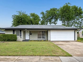 815  Wisteria Way 