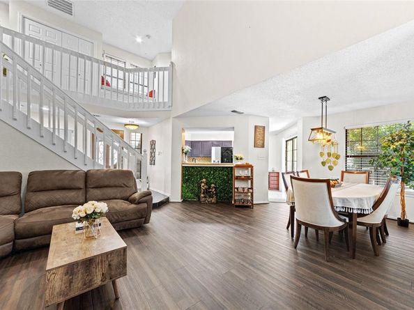 420  Santa Fe Trail  123, Irving Texas 75063