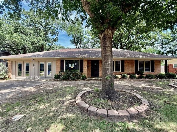 202  Juniper Street , Mansfield Texas 76063