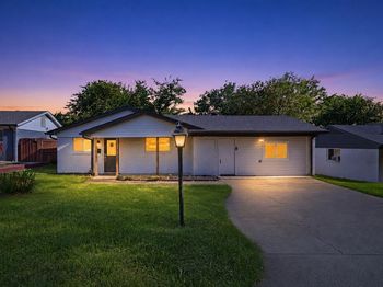 6632  Ellis Road 