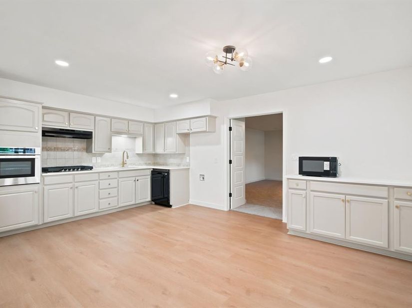 6632  Ellis Road , Fort Worth Texas 76112