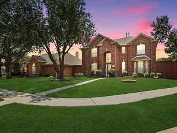 1214  Cameron Lane 