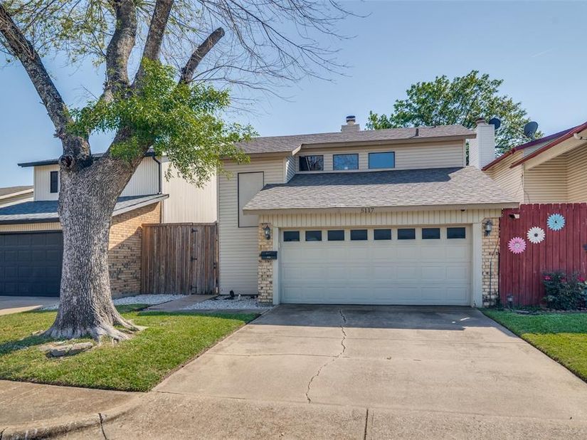 5117  Burlingame Drive , Garland Texas 75043