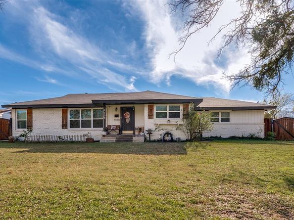 5732  Monterrey Drive , Fort Worth Texas 76112