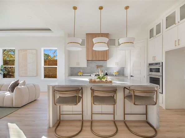 3902  Furey Street , Dallas Texas 75212